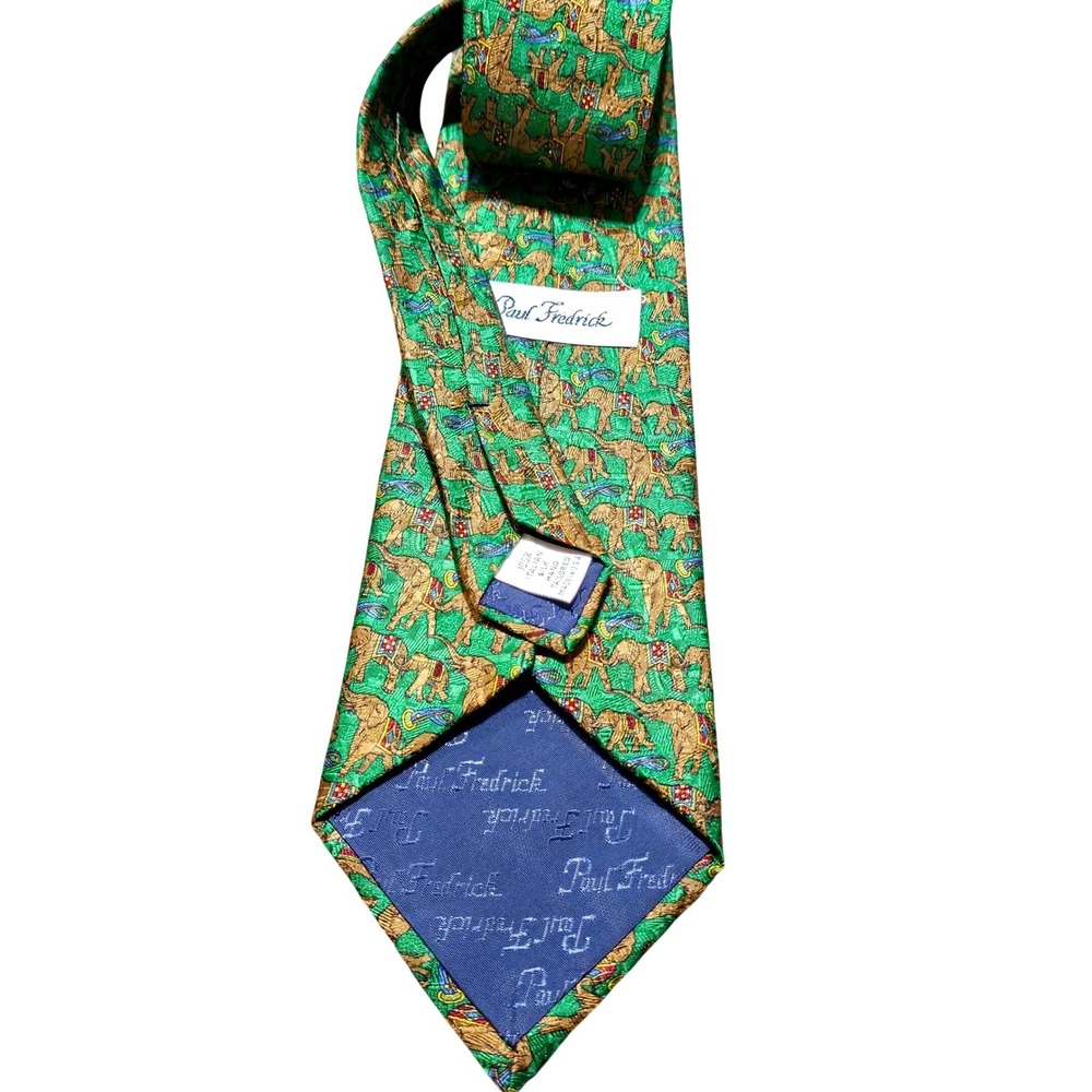 Paul Fredrick Silk Tie Men OS Green Excellent Elephant‎ Novelty Print Hand Made
